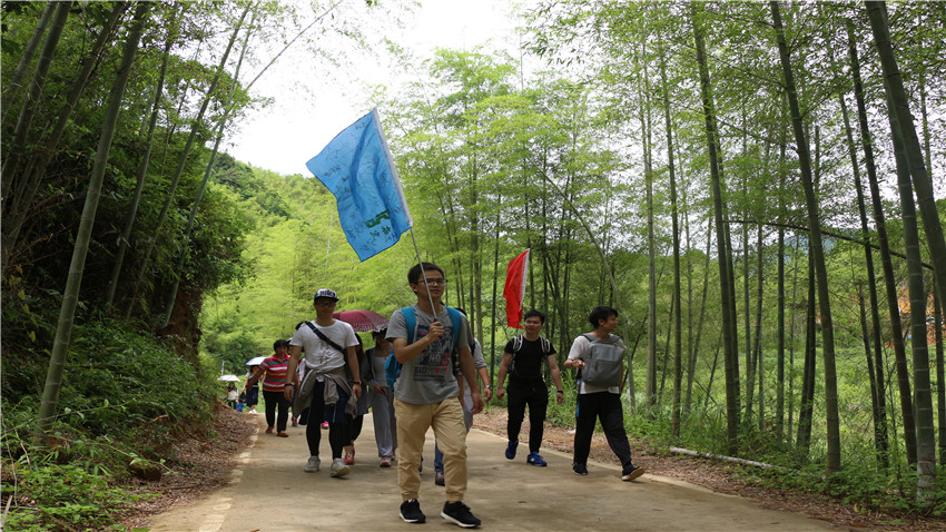 棒谷網(wǎng)絡(luò)從化溪頭村徒步拓展活動(dòng)