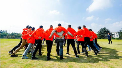 拓展訓(xùn)練對(duì)于企業(yè)來說有什么用？打造員工情感紐帶提高工作效率